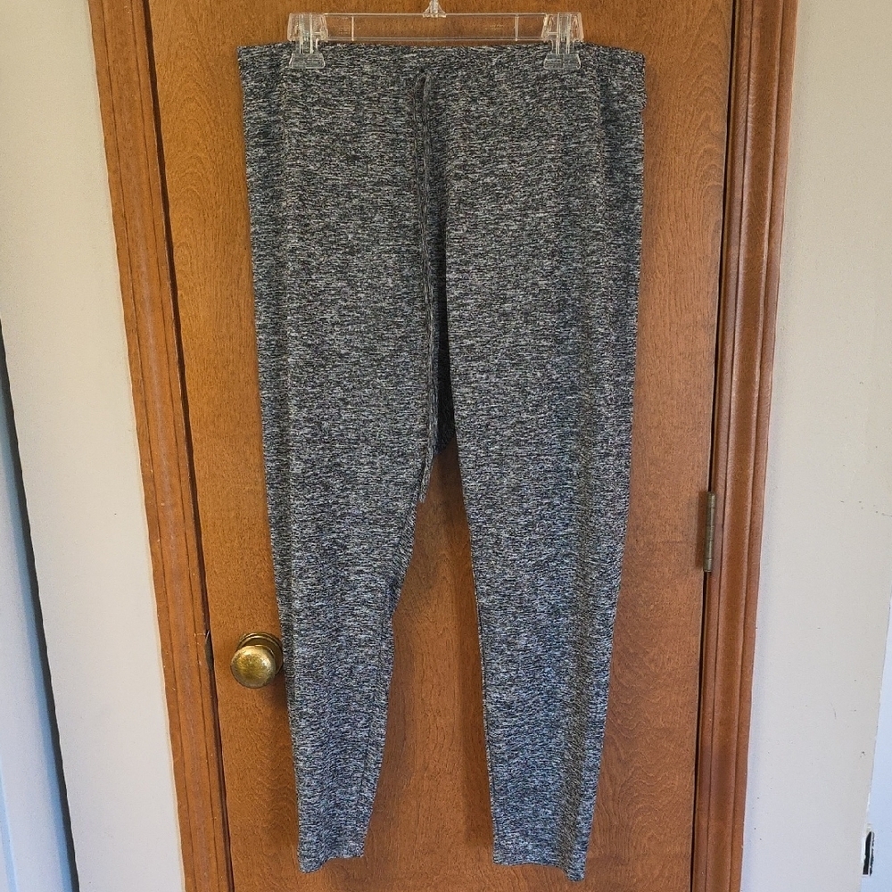 Gray Knit Leggings